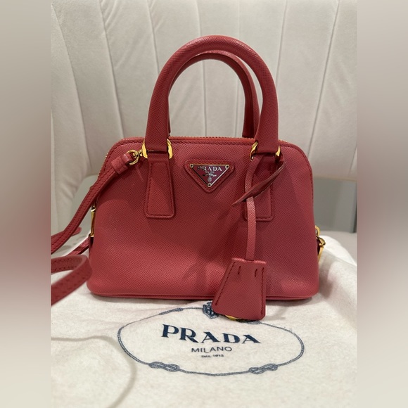 Prada Mini Promenade - Tamaris - Picture 10 of 15